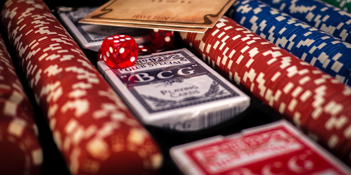 Fremveksten av kryptovaluta og blokkjedeteknologi i nettcasinoer i 2025: Hvordan desentralisering vil endre spilleregler